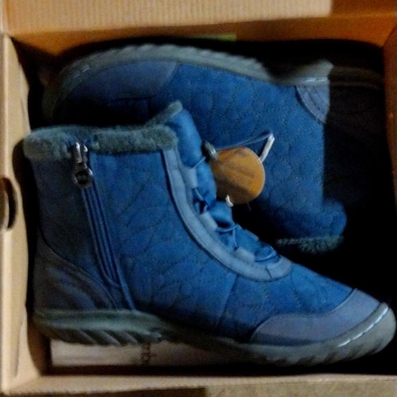 JBU - Picture 1 of 4